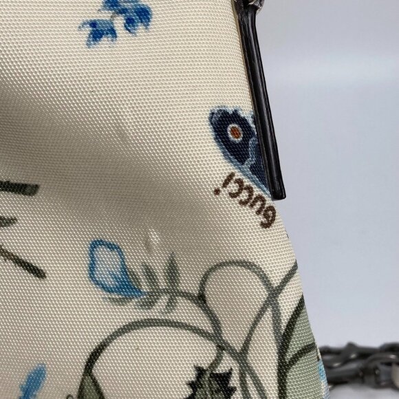 GUCCI Black Leather Shoulder Bag - Picture 9 of 16